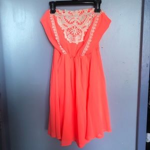 Semi-formal short dress
